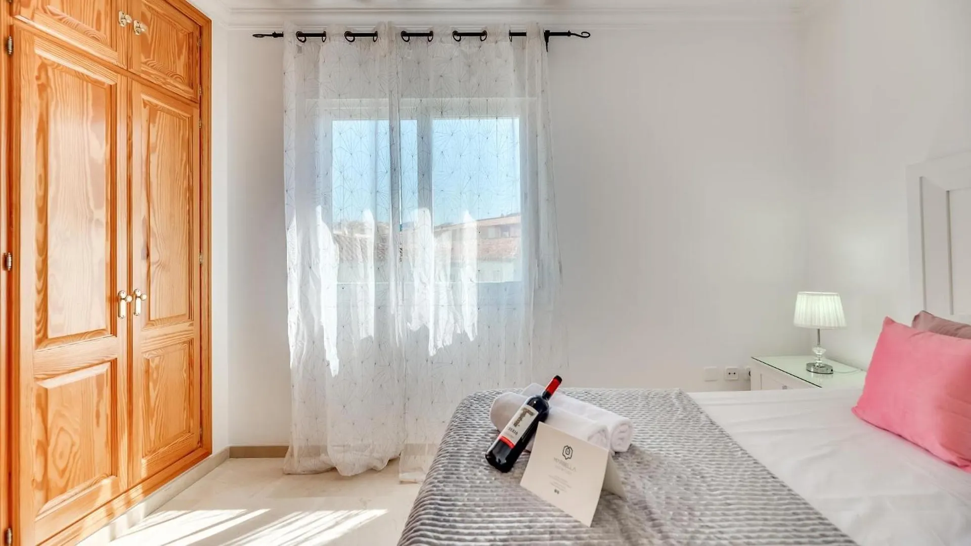 Chic Uurban Oasis In Estepona 0*,  Spanyolország